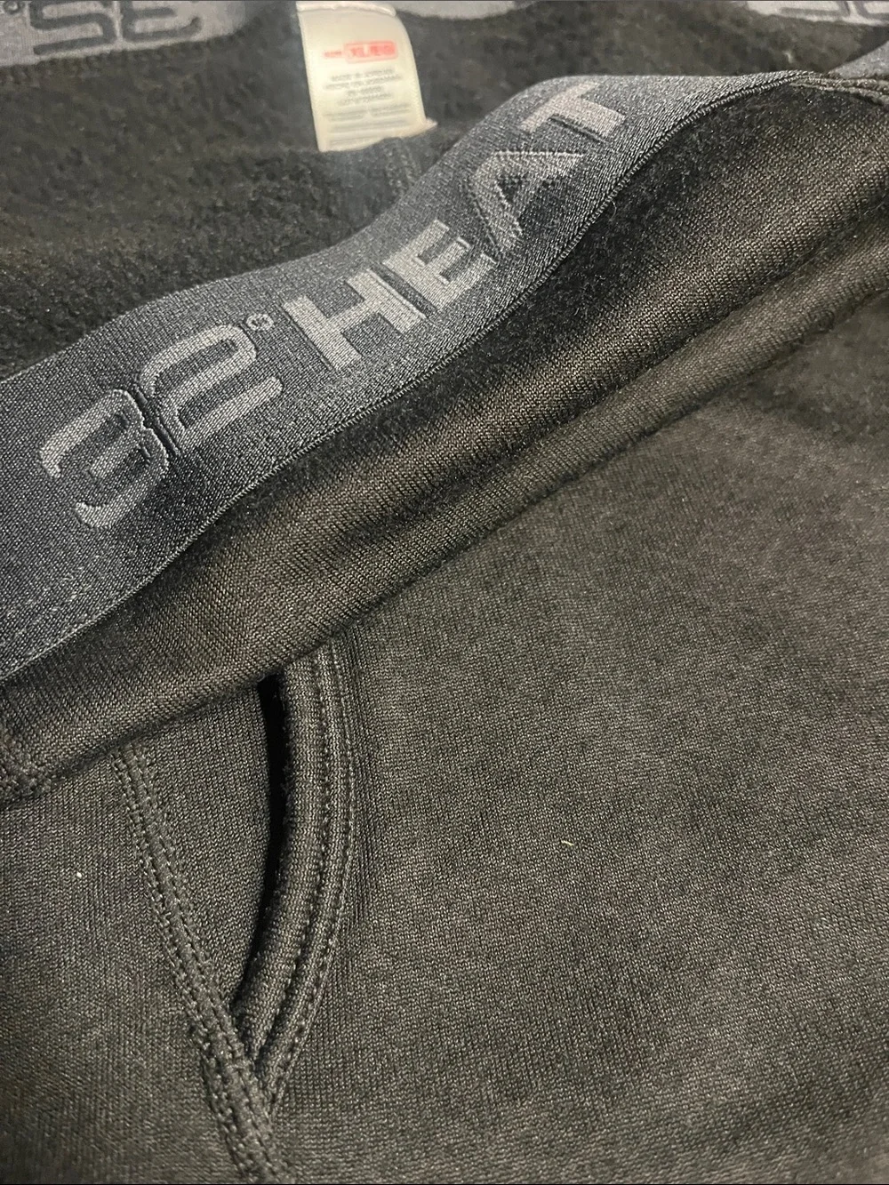 Item 80…32 Degrees Men's Black Thermal Long Johns base layer xl